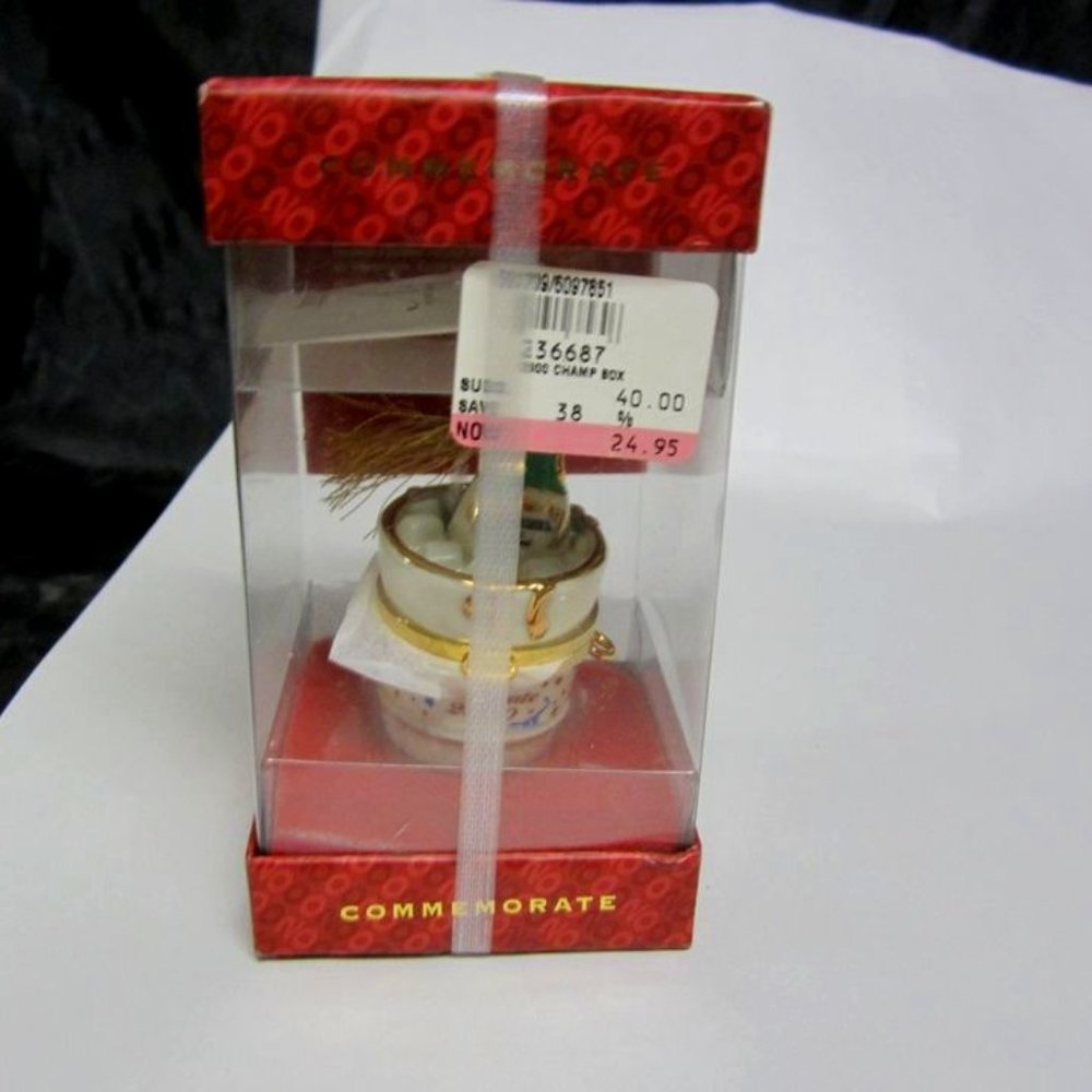2000 LENOX COMMEMORATIVE ORNAMENT, CHAMPAGNE BOTTLE W/BUCKET,TIME CAPSULE
